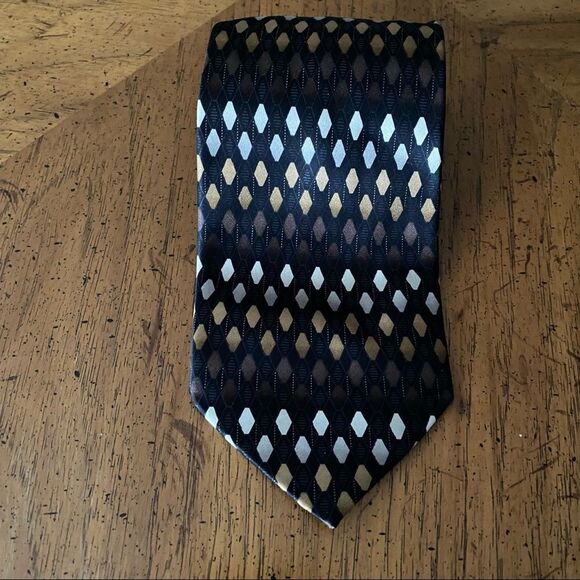 Bergamo New York Tie Handmade Diamond Pattern Business Casual Formal Classic - Picture 1 of 11